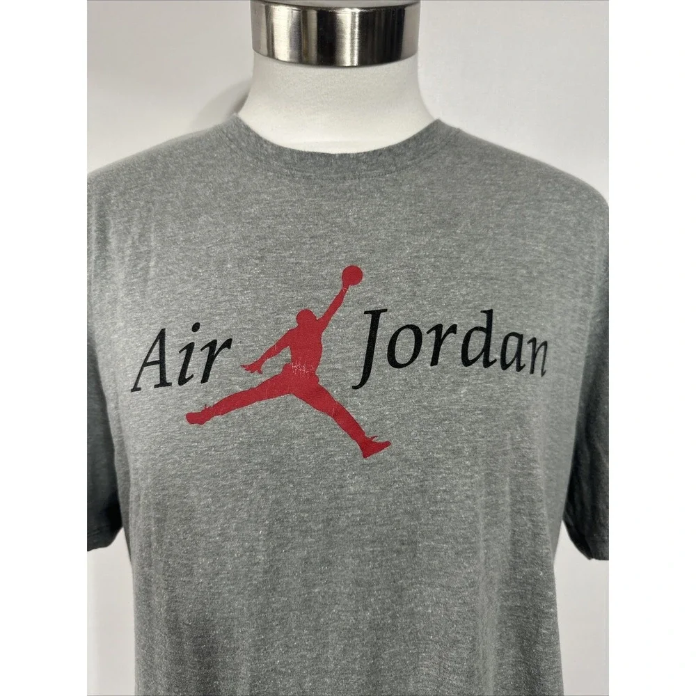 AUTHENTIC‎ NIKE AIR JORDAN FLIGHT GRAY T-SHIRT CZ1767-091 XL GREY